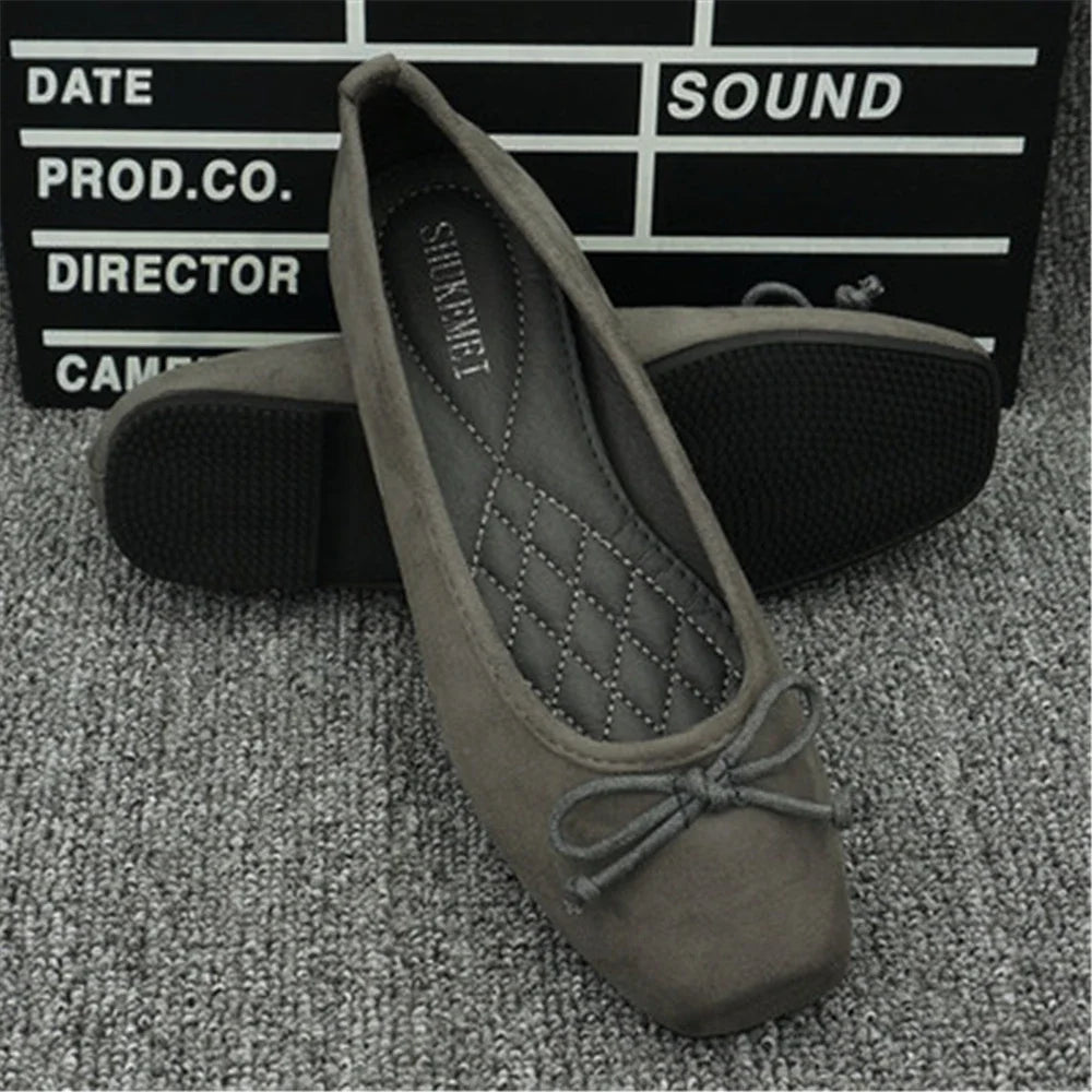 2024soft Suede Joker Ballerina Floating Shoes Flat-Bottomed Version of Square Sole Pregnant Women's Large Size Boat Shoes Women