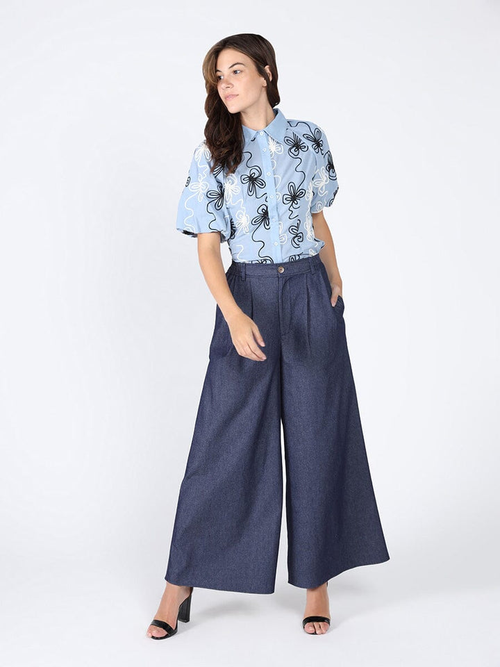 Flower stitch puffed sleeve shirt