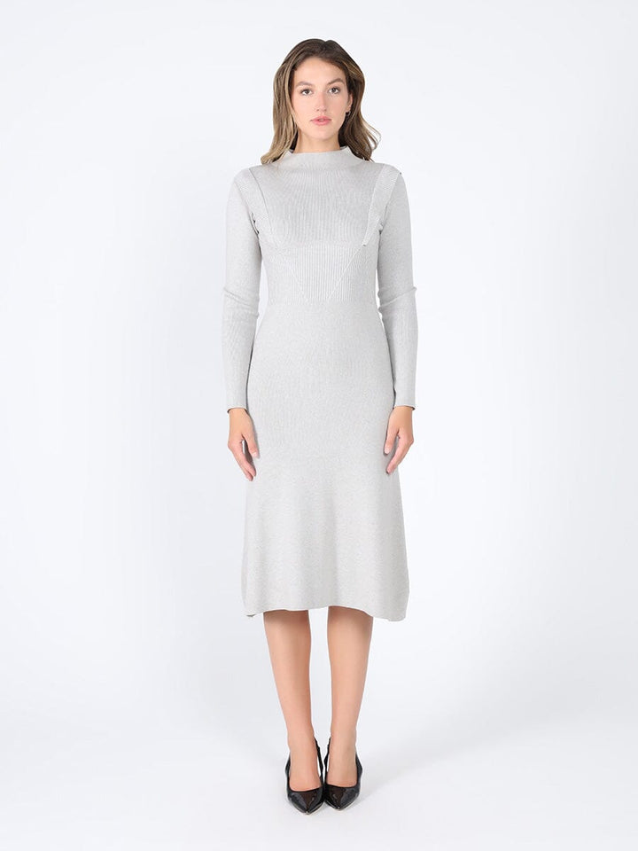 Knitted long sleeve elastic waist maxi dress
